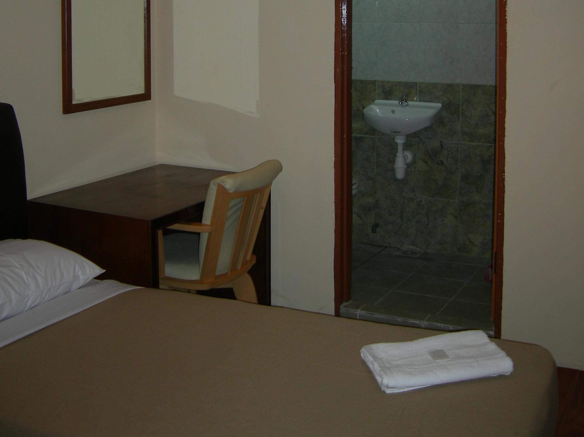 Hotel Surya Palace Kuala Lumpur Luaran gambar