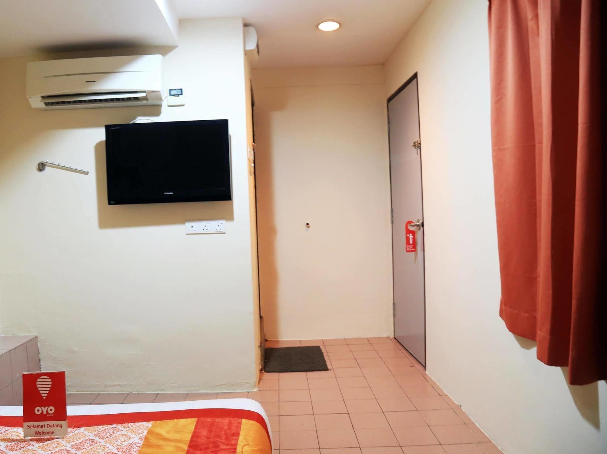 Hotel Surya Palace Kuala Lumpur Luaran gambar